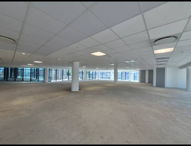 5,834M² OFFICE TO LET IN SANDTON CENTRAL